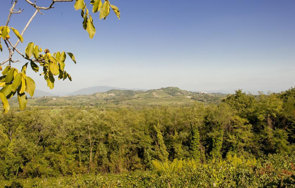 Elliot Osteria E Dormire In Collina Manzano 外观 照片