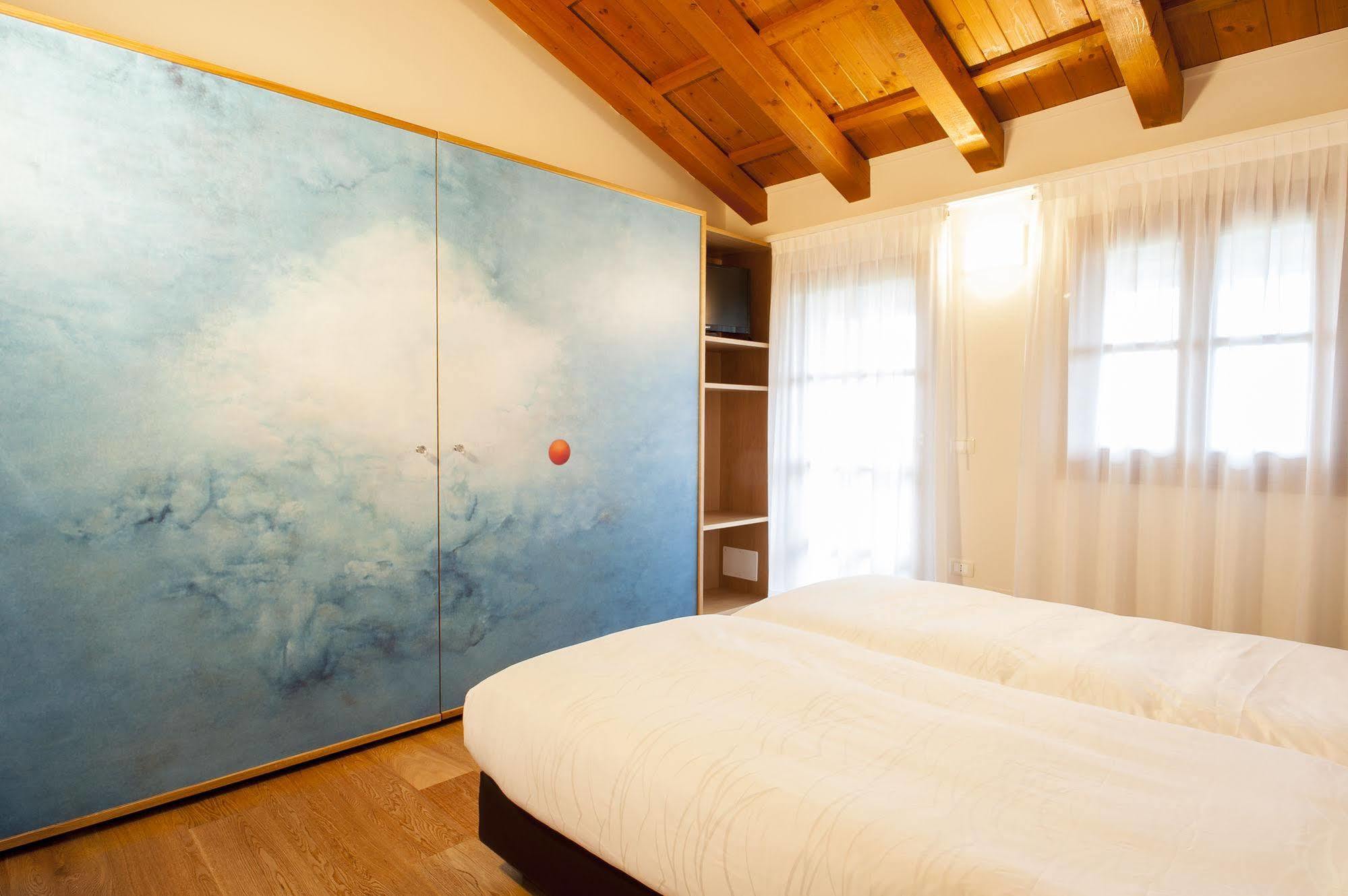 Elliot Osteria E Dormire In Collina Manzano 外观 照片